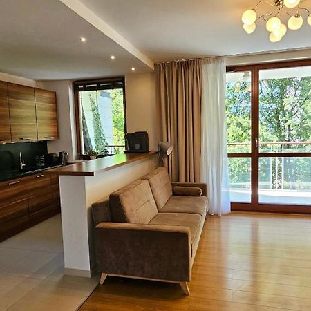 10 Min Do Lotniska, 2 Syp, Ekspres Do Kawy, Kosmetyki Ada, By Visitwarsaw Apartments Buitenkant foto