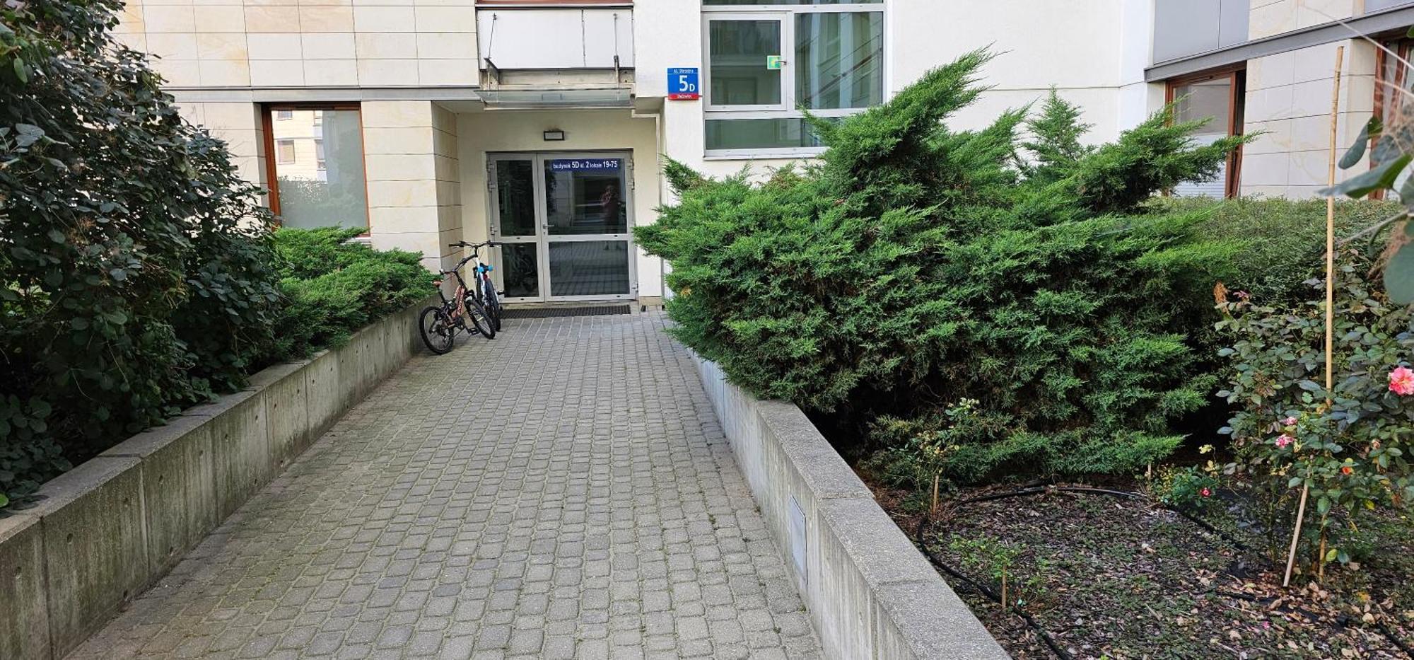 10 Min Do Lotniska, 2 Syp, Ekspres Do Kawy, Kosmetyki Ada, By Visitwarsaw Apartments Buitenkant foto